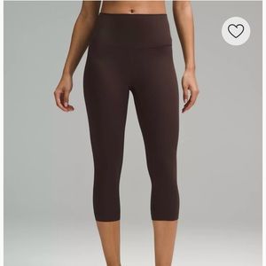 Lululemon High Rise Align Crop, Size 8